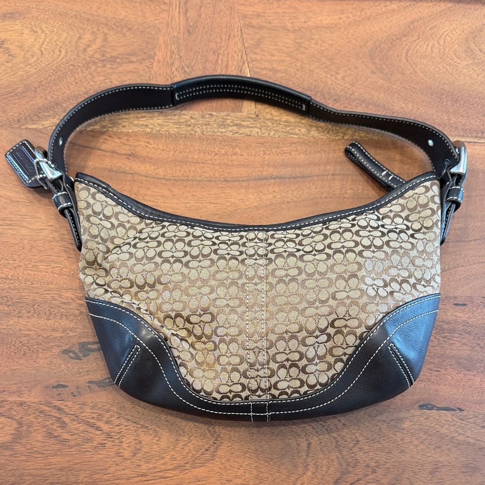 Vintage Coach SoHo mini signature bag